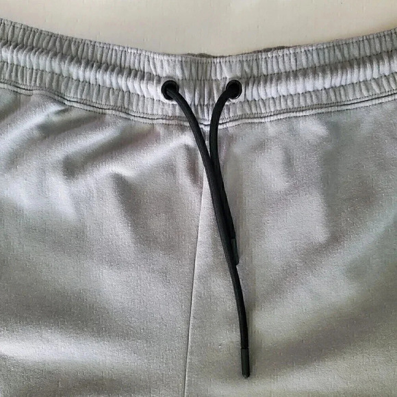 Men's XERSION Gray Sweat Shorts SZ 4XLT Extra Large Tall Athleisure Elastic Band - Picture 2 of 8